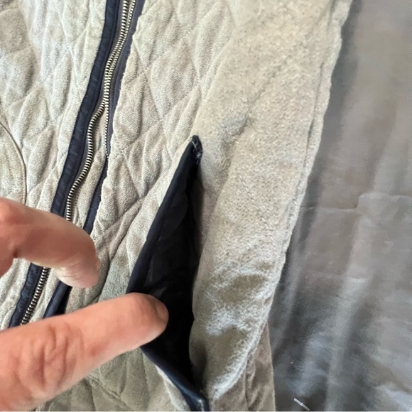 NEW Boys Gymboree Heather Granite Quilted Flannel Zip-Up Vest large (10/12) - Picture 11 of 12